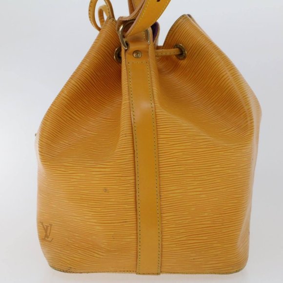LOUIS VUITTON Epi Petit Noe Shoulder Bag Tassili Yellow M44109 LV Auth - Picture 10 of 16